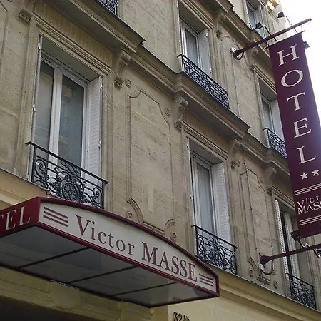 Victor Masse Hotel 2*