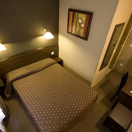 Hotel Victor Masse Paris